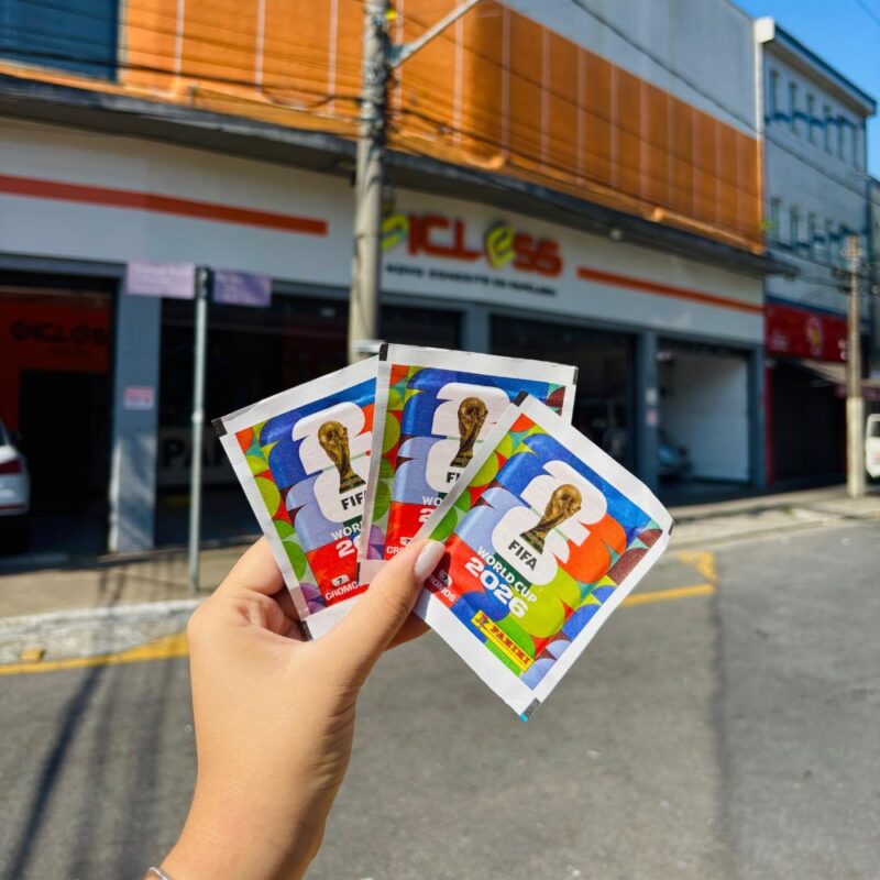 Album Copa do Mundo Fifa + 10 Envelopes C/ 7 Figurinhas - Panini